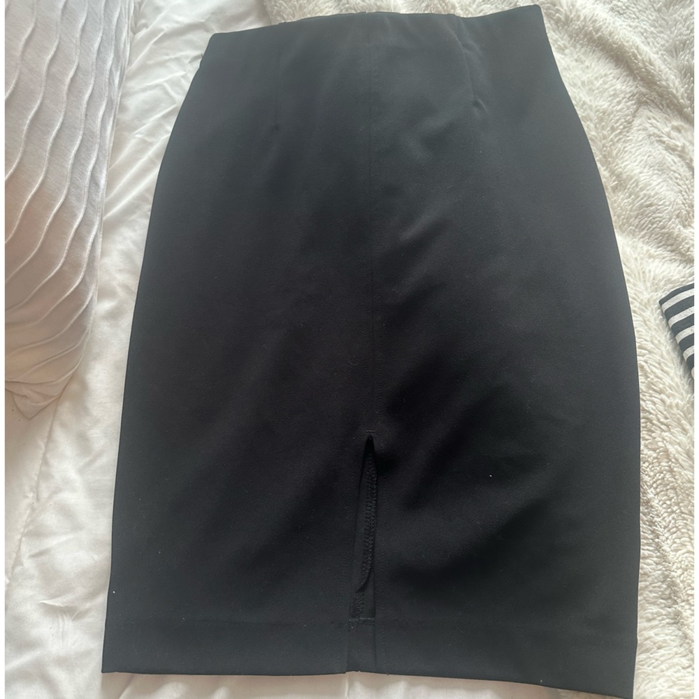 Black skirt